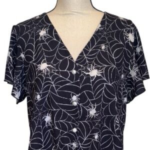 Halloween Spiderweb V-Neck Button Down Tie Front Ruffle Sleeve Blouse Large